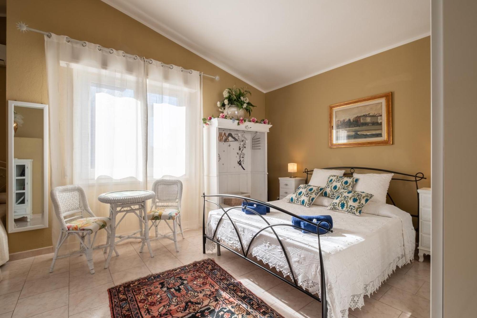 Elegante Villa Lu' Centro Citta A 10 Minuti Dal Mare كالياري المظهر الخارجي الصورة